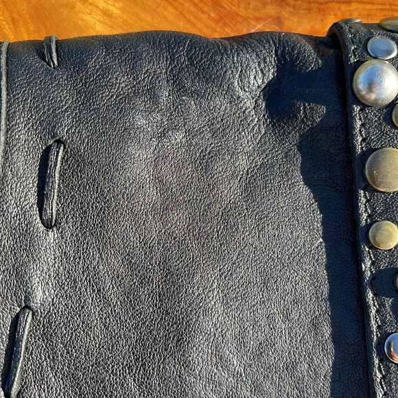 Patricia Nash Barcelona stud bag - Picture 6 of 6